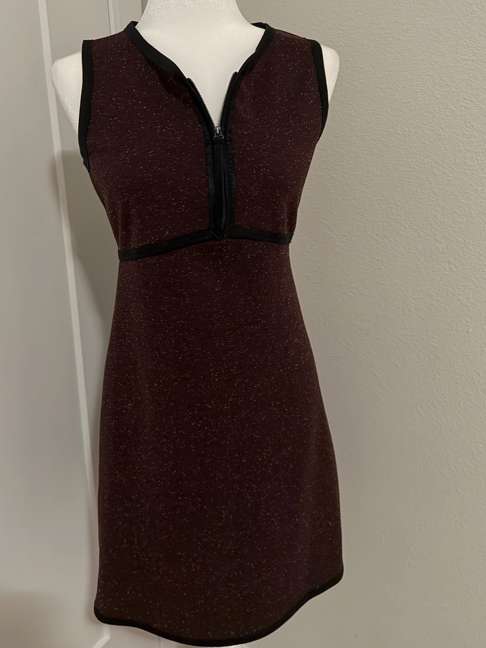 Max Studio Sparkle Burgundy Zip-Front Slip with Black Trim